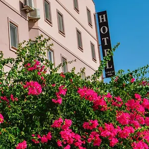 karacan-park-hotel.aegeanhotels.net/